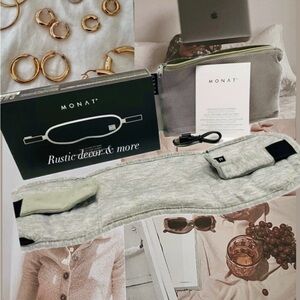 MONAT  Sleep Sounds Eye Mask